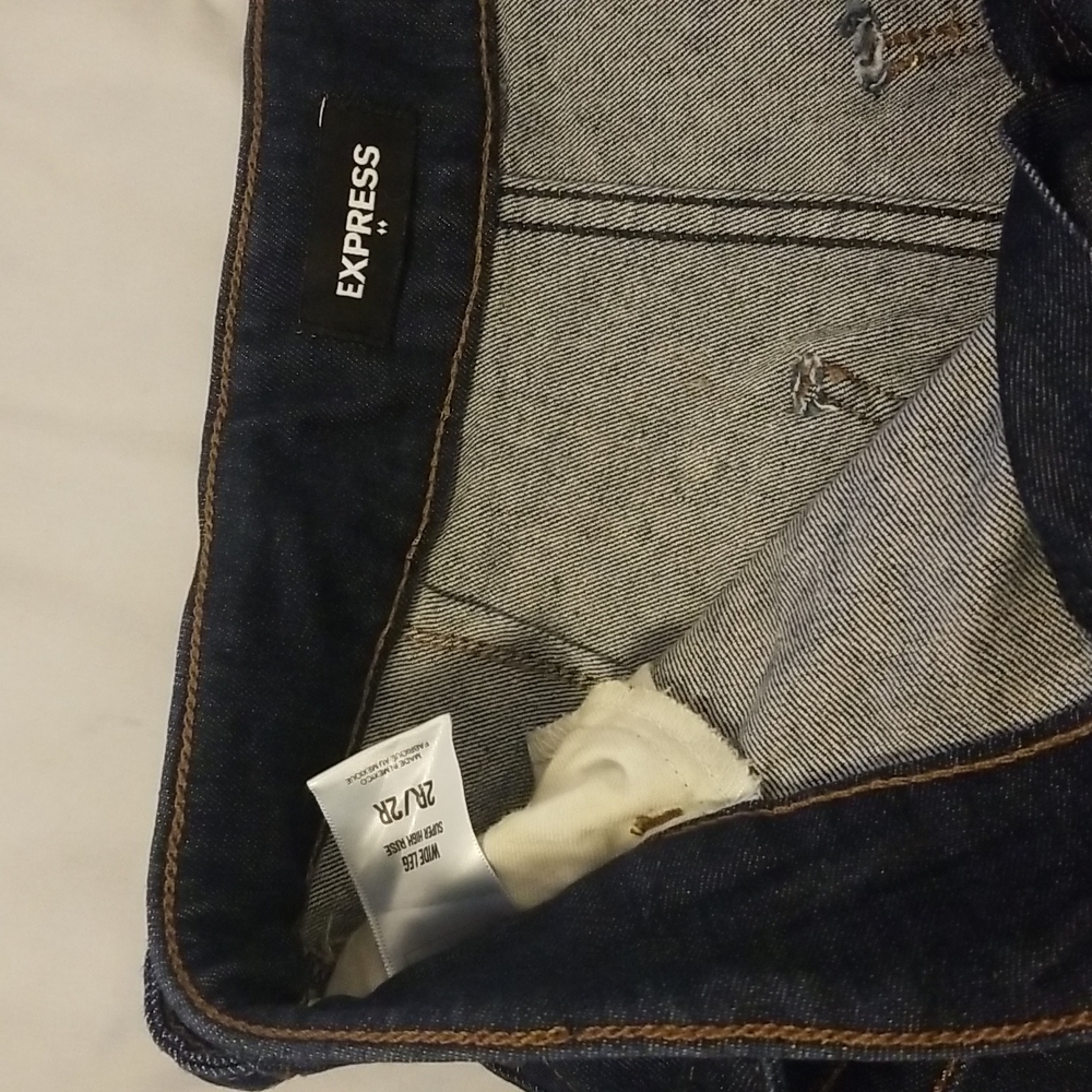EXPRESS WIDE LEG JEAN - Picture 2 of 10
